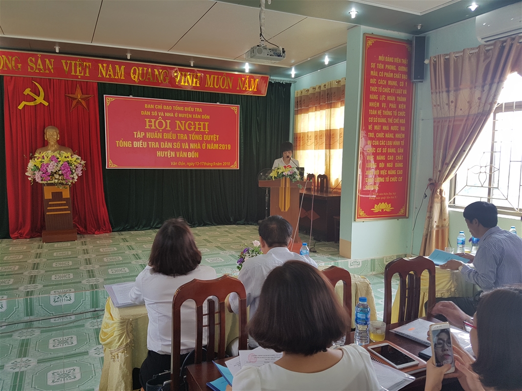 Hội nghị Tập huấn Điều tra tổng duyệt Tổng điều tra dân số và nhà ở năm 2019 huyện Vân Đồn - 3